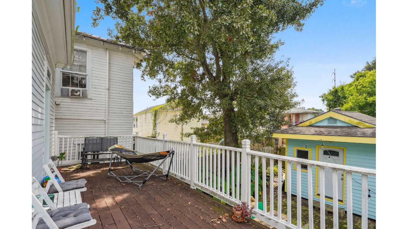 Building Photo - 4516 Banks St