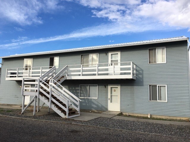 Building Photo - 2820 Baker Dr