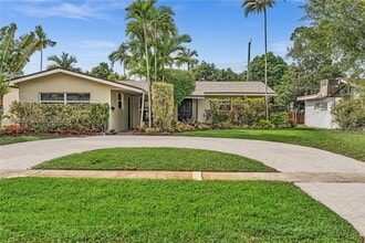 Building Photo - 2114 N 44th Ave