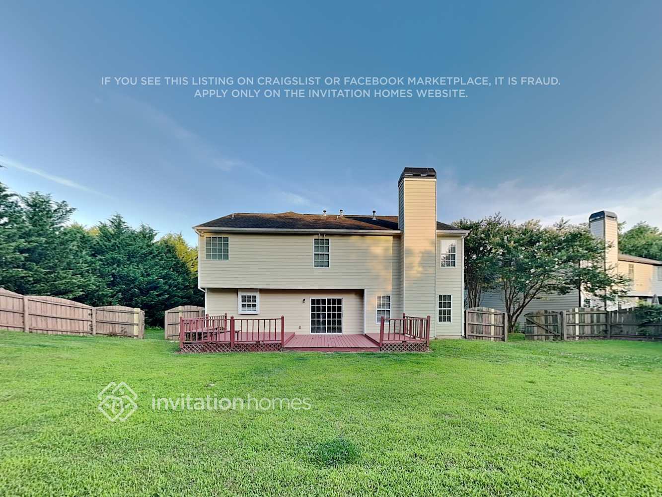 Building Photo - 1480 Redberry Cir