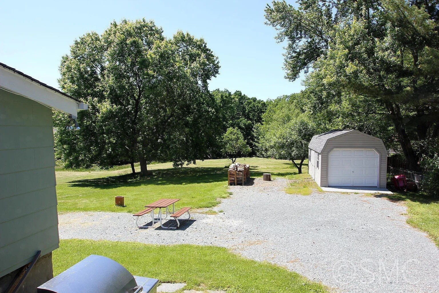 Building Photo - 1018 Quince Orchard Road