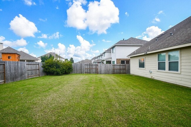 Building Photo - 14319 Heath Falls Ln