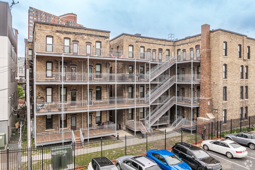 Rear Balconies - Bowler Lofts