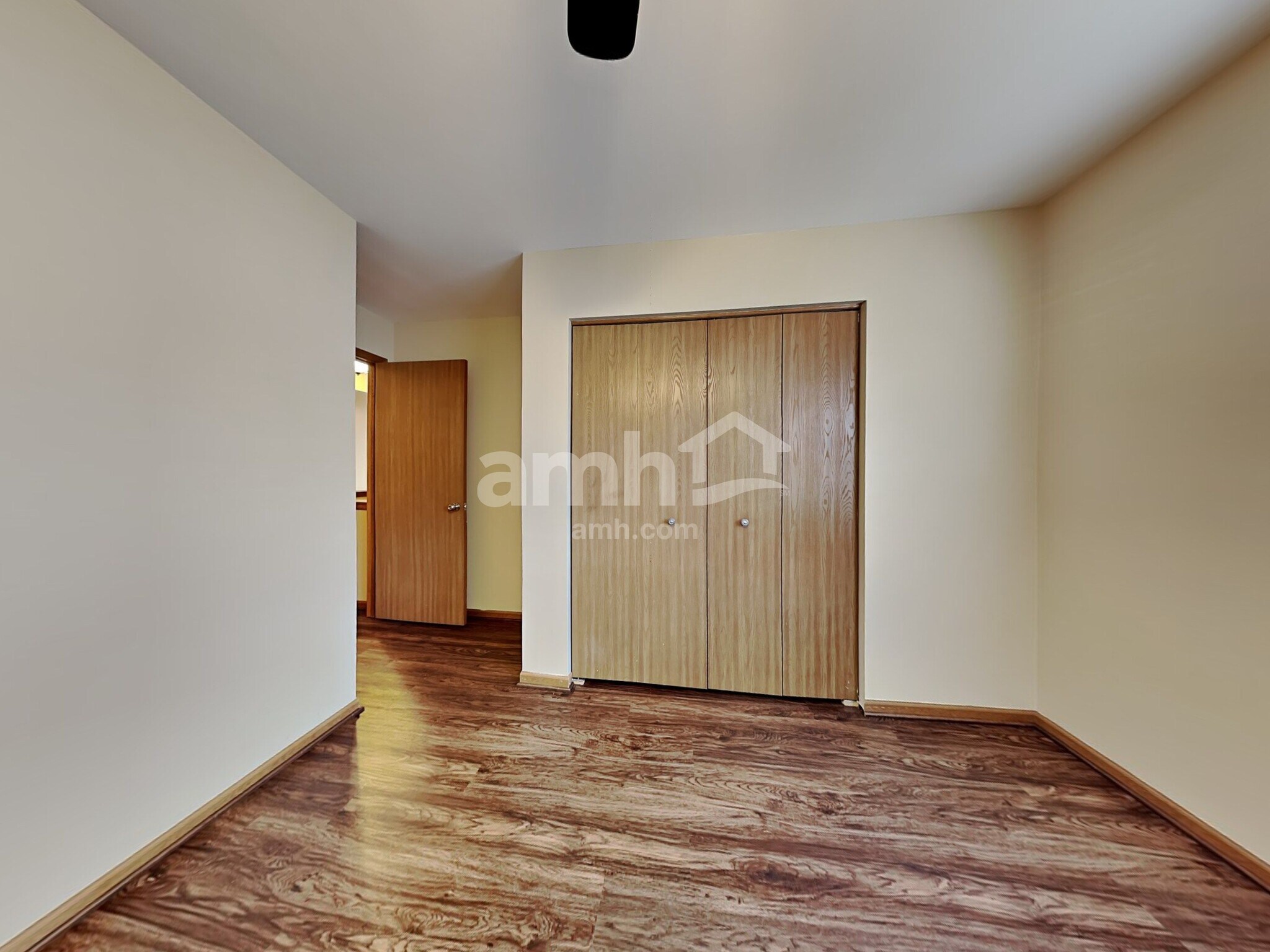 Building Photo - 4506 W Riverside Dr