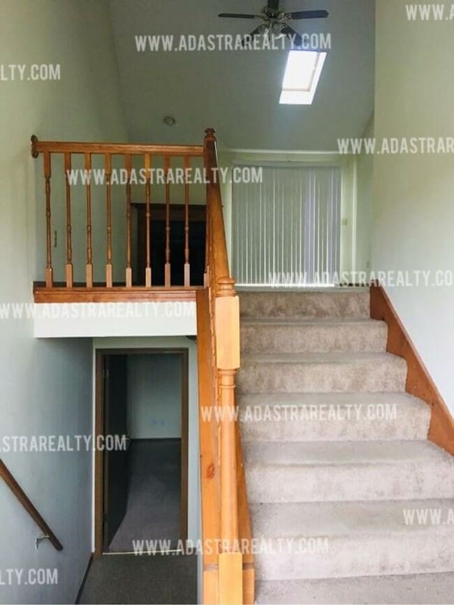 Building Photo - Spacious Platte City Duplex-Coming SOON!!