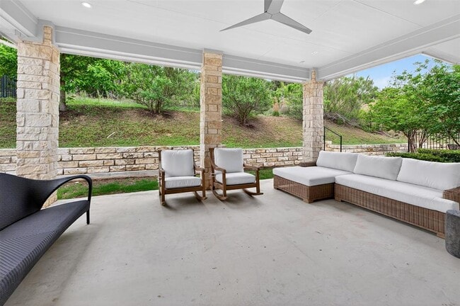 Building Photo - 609 Anfield Cir