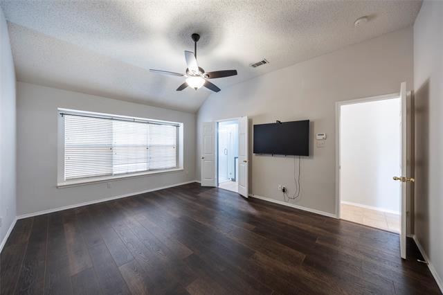 Building Photo - 10403 Joy Dr
