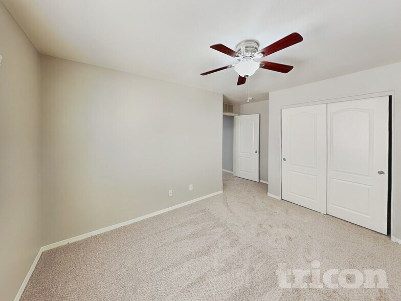 Building Photo - 10613 Sand Mountain Ave