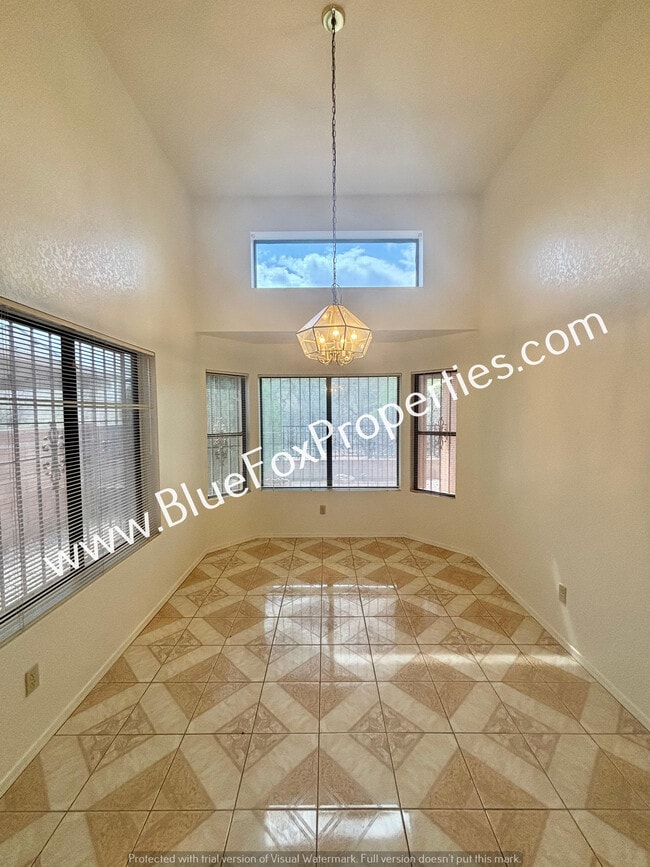 Building Photo - 8552 N Winchester Creek Dr