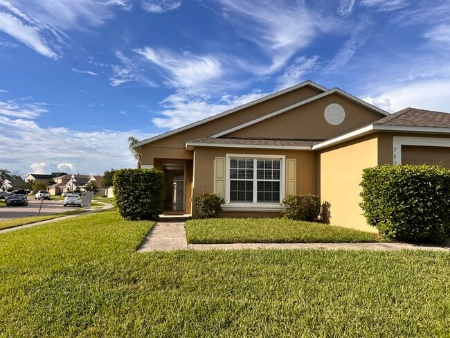 Building Photo - Waterford Chase-Osprey Ridge Community 3 B...