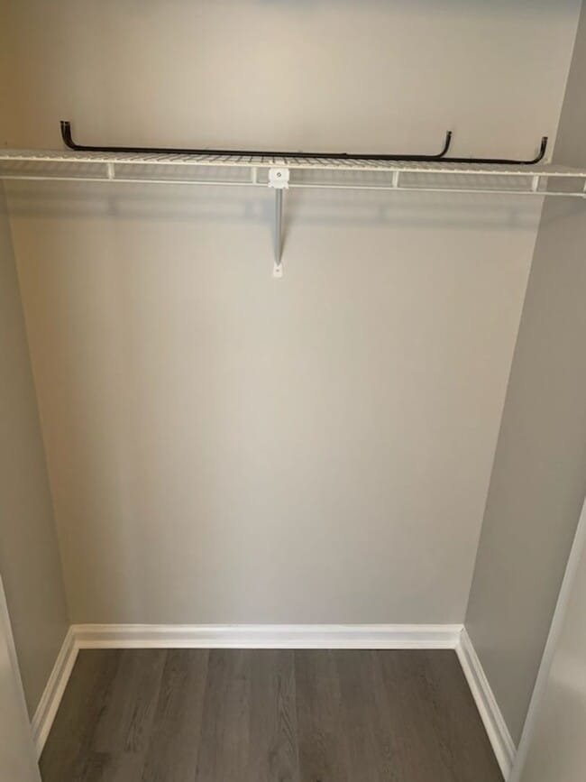 Building Photo - This charming 3-bed, 2.5-bath townhome is available for rent.