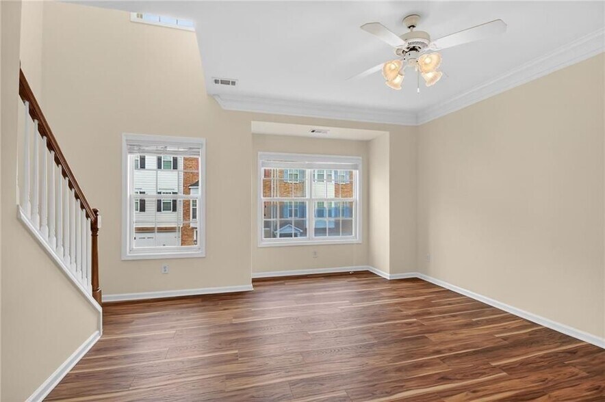 Building Photo - 2928 George Busbee Pkwy NW