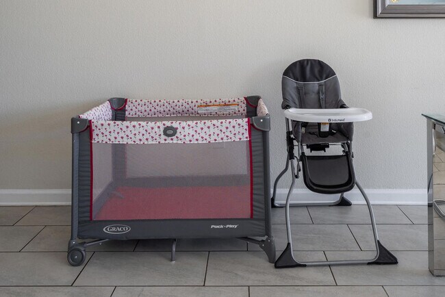 Building Photo - 4832 Dedication St