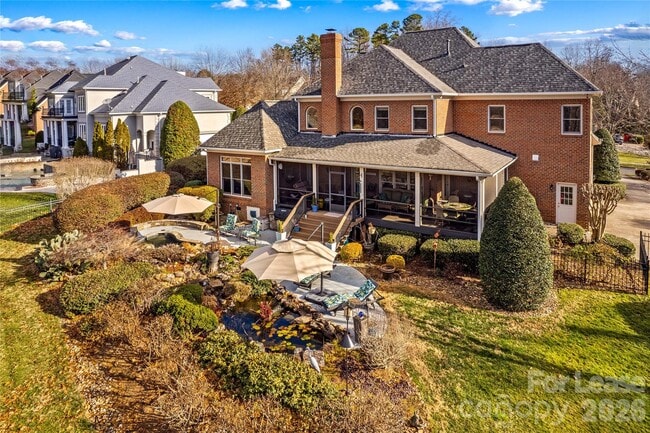 Building Photo - 13718 Robert Walker Dr