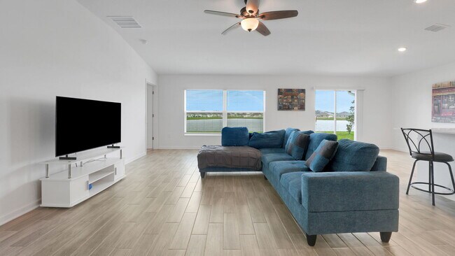 Building Photo - 5310 Preserve Blvd