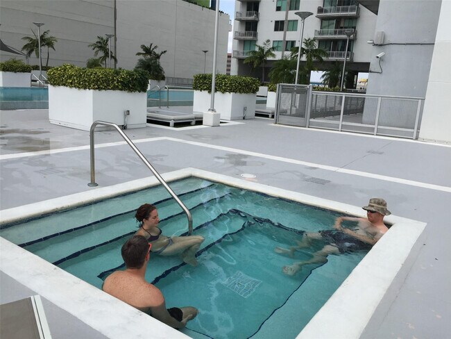 Building Photo - 690 SW 1st Ct