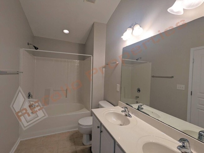Building Photo - Great Location 3 Story 3 Bedroom, 3.5 Bath...