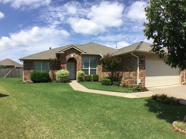 Building Photo - 18001 Montoro Way