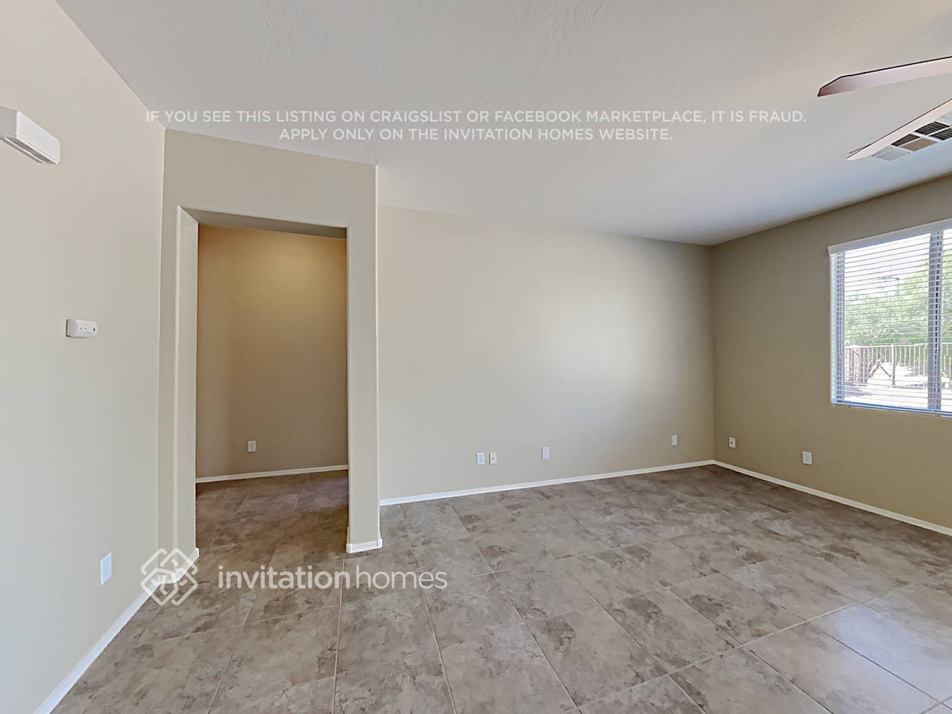 Building Photo - 14524 W Poinsettia Dr