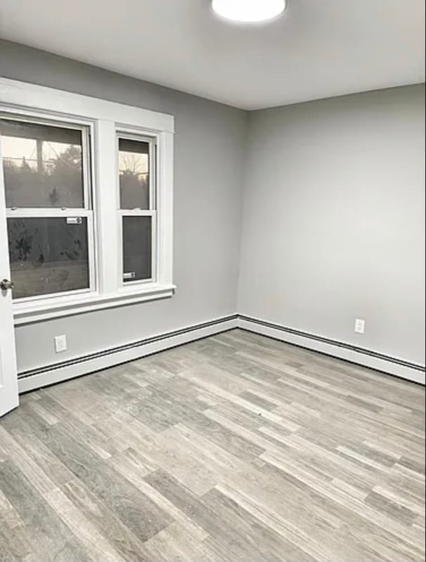 Building Photo - 643 Elizabeth St