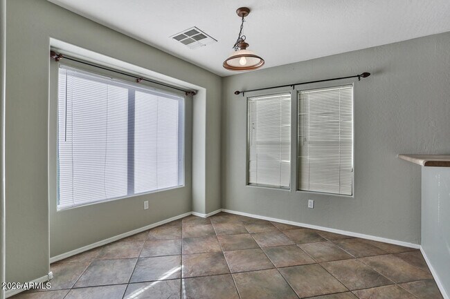 Building Photo - 25244 W Lamont Ave