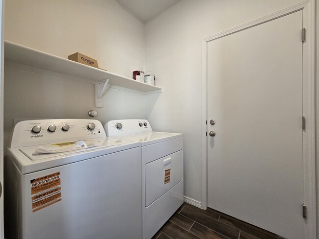 Building Photo - 4207 Via De Ventura