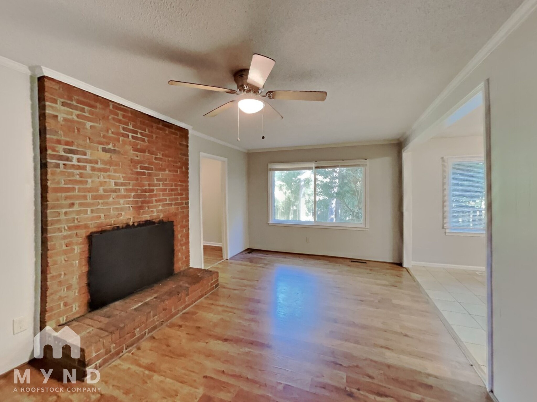 Building Photo - 4812 Kaplan Dr