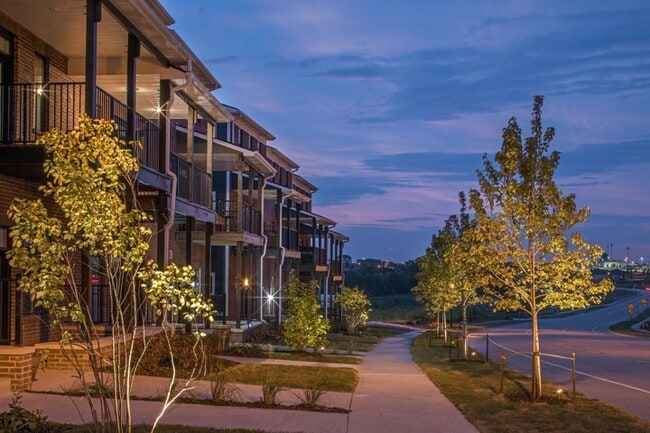 Building Photo - Bungalows on the Lake at Prairie Queen