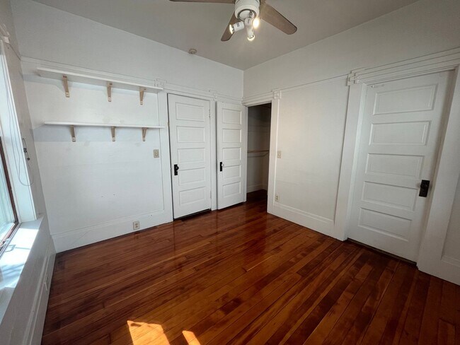 Building Photo - Beautiful 2bed 1bath home in Downtown Sacramento