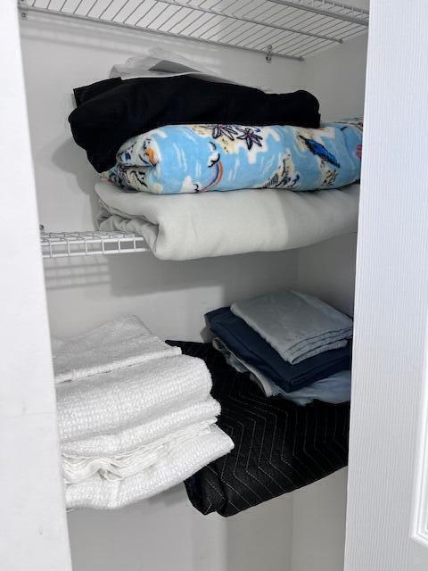 Building Photo - 1015 S K St