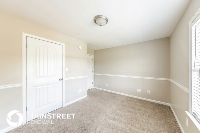 Building Photo - 855 Moonlite Dr