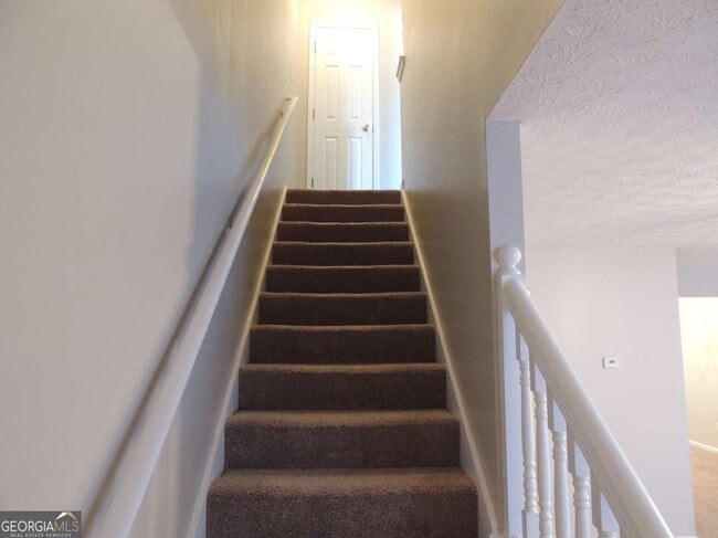 Building Photo - 5659 Windfall Ln