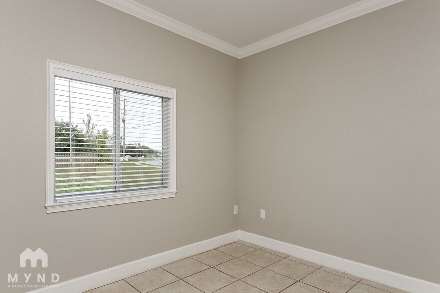 Building Photo - 101 Talavera Ln