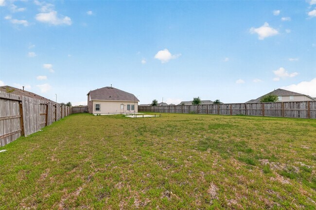 Building Photo - 3242 Spanish Oak Ln