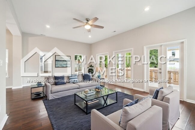 Building Photo - 2529 Tidewater Dr