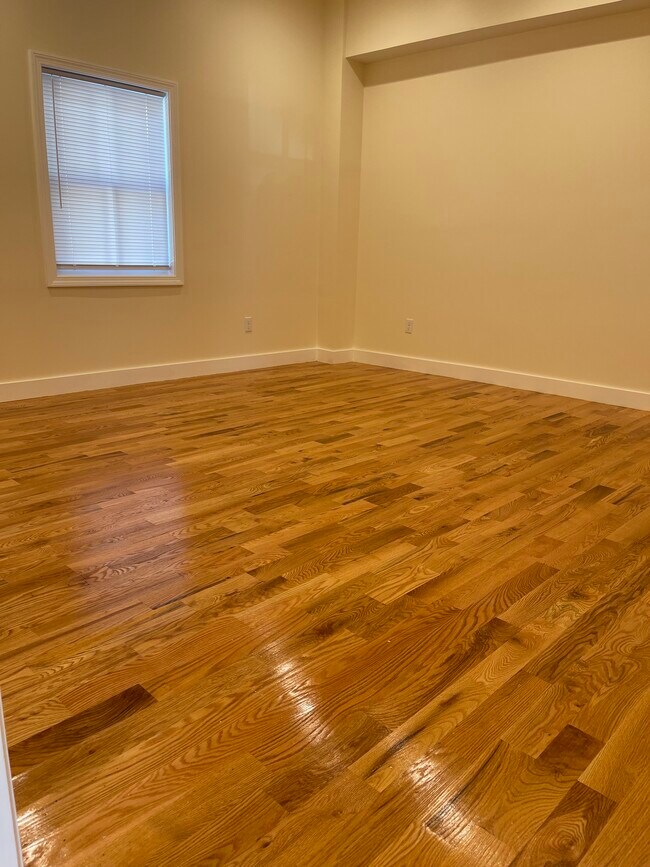 Master bedroom - 528 Chapel St