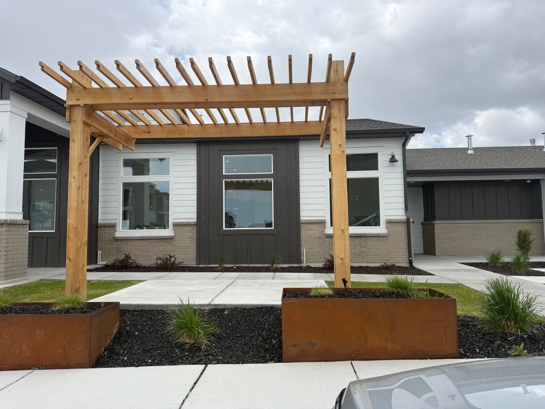 Building Photo - 13584 S Hanley Ln