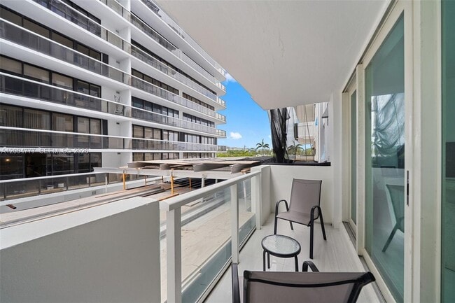 Building Photo - 9499 Collins Ave