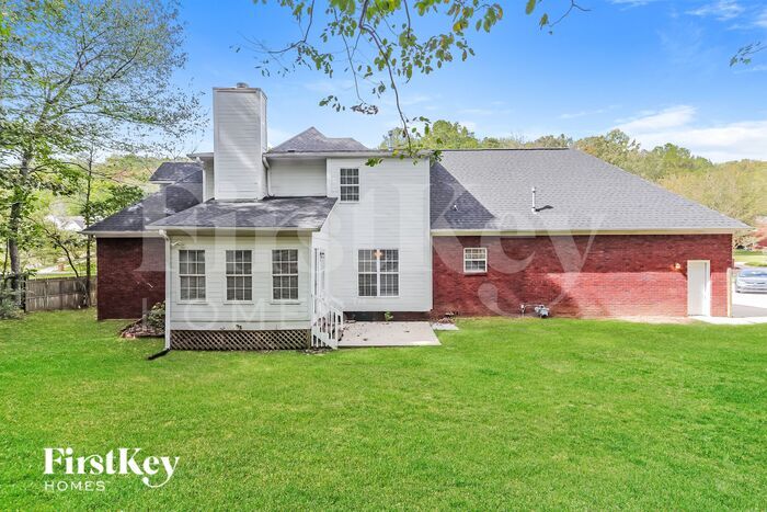 Building Photo - 6201 Windsor Ln