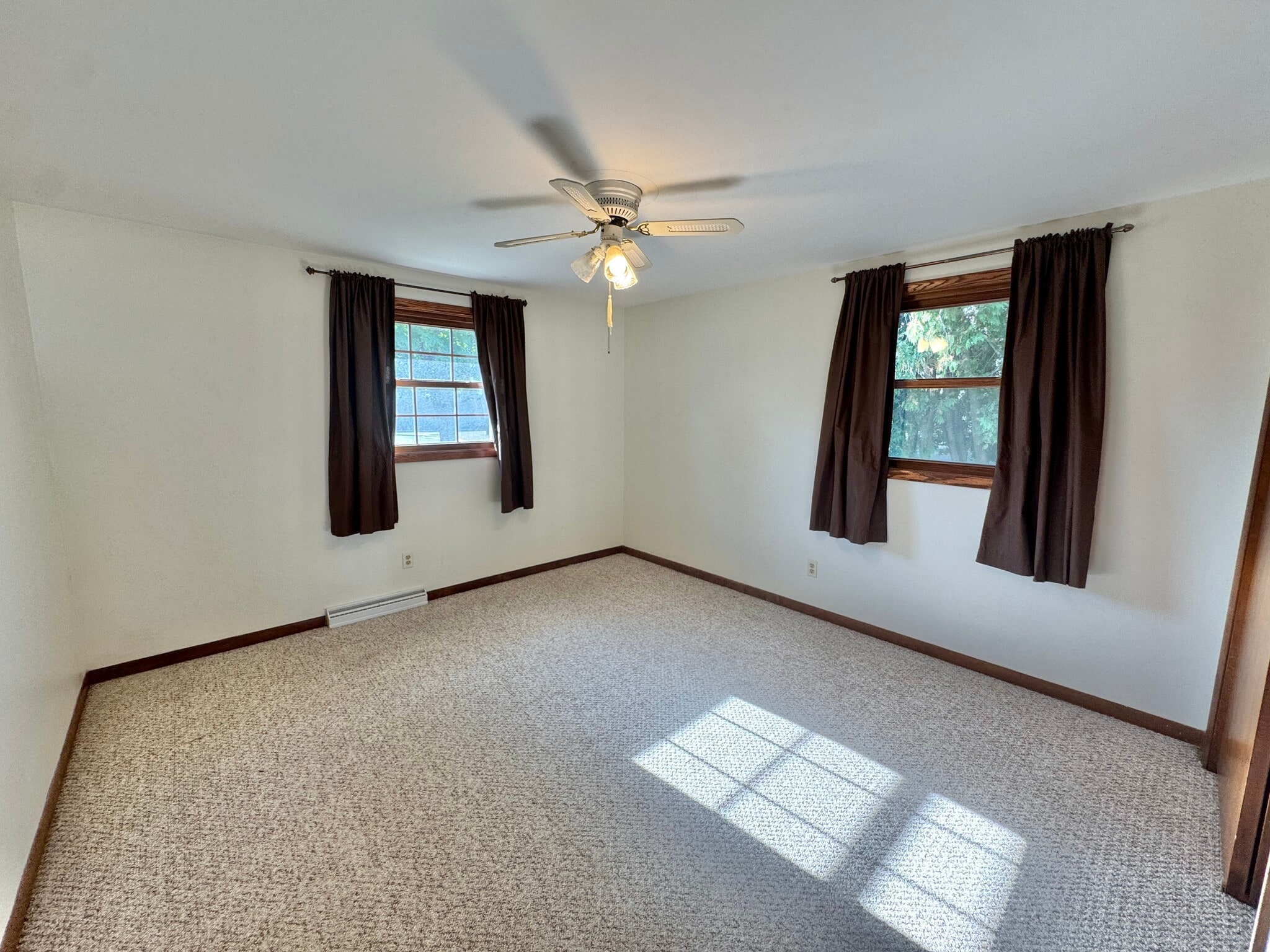 Bedroom - 1798 Chateau Dr