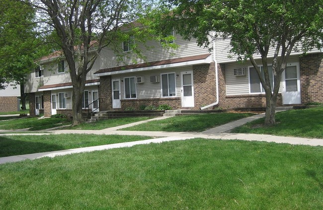 Primary Photo - Stone Ridge Townhomes