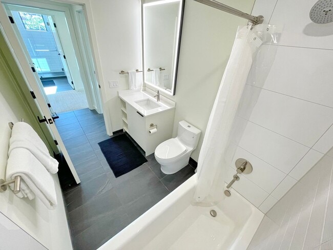 Building Photo - Rare opportunity at Wailea’s newest development, La‘i Loa. Furnished 2 Bed/2Bath. Luxurious pool ...