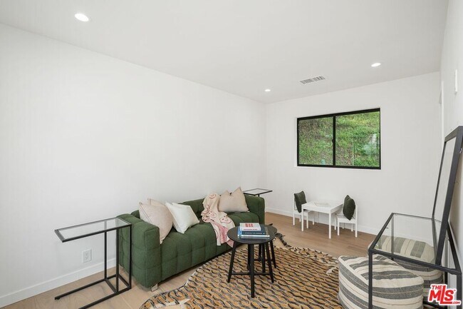 Building Photo - 4545 Balboa Ave