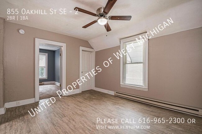 Building Photo - 855 Oakhill St SE