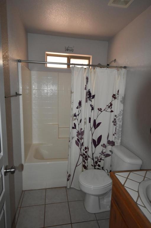 Building Photo - 7808 Chinle Dr