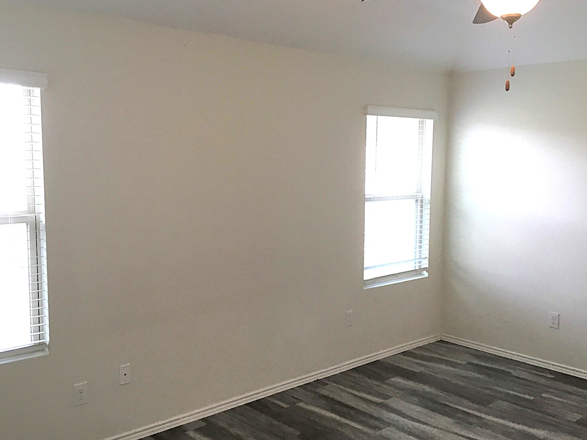 Building Photo - 5728 Southerner Way
