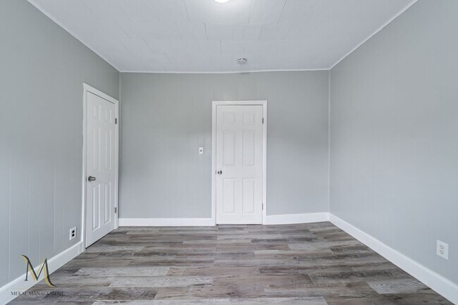 Building Photo - 27-29 Hillman St