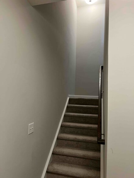 Building Photo - 13333 Porter Creek Rd