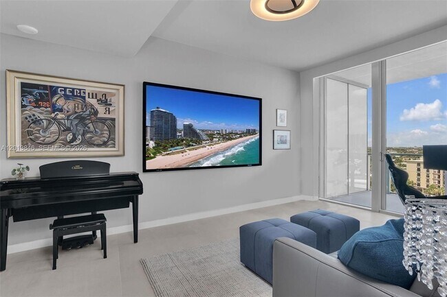 Building Photo - 2200 N Ocean Blvd