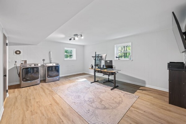 Finished Basement/Laundry - 1220 Franklin Dr